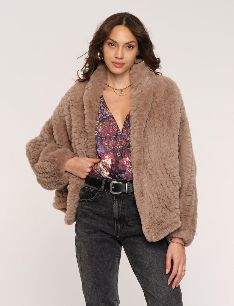 Heartloom faux fur on sale jacket